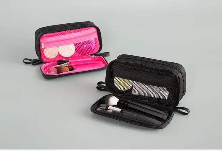 Petit sac de maquillage noir